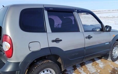 Chevrolet Niva I рестайлинг, 2009 год, 550 000 рублей, 18 фотография