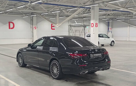 Mercedes-Benz E-Класс, 2020 год, 4 700 000 рублей, 7 фотография