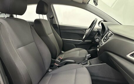 Hyundai Solaris II рестайлинг, 2017 год, 1 250 000 рублей, 11 фотография