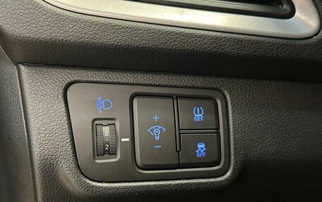 Hyundai Solaris II рестайлинг, 2017 год, 1 250 000 рублей, 9 фотография