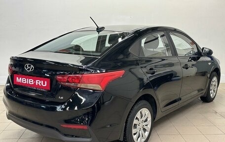 Hyundai Solaris II рестайлинг, 2017 год, 1 250 000 рублей, 4 фотография