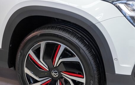 Volkswagen Tharu, 2023 год, 4 690 000 рублей, 9 фотография