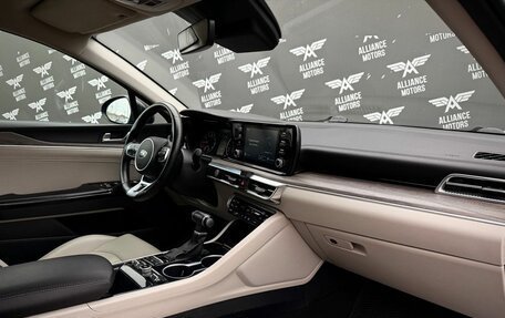 KIA K5, 2021 год, 2 095 000 рублей, 27 фотография