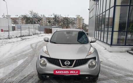 Nissan Juke II, 2011 год, 900 000 рублей, 3 фотография