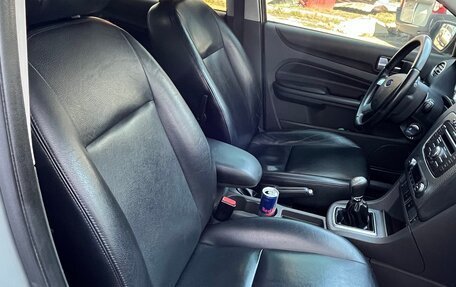 Ford Focus II рестайлинг, 2005 год, 365 000 рублей, 11 фотография