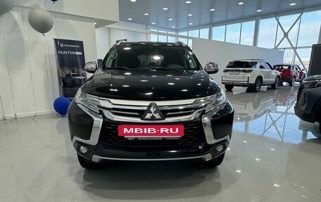 Mitsubishi Pajero Sport III рестайлинг, 2019 год, 3 495 000 рублей, 2 фотография