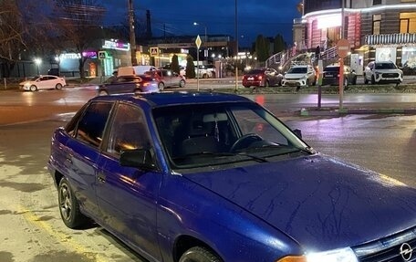 Opel Astra F, 1993 год, 180 000 рублей, 1 фотография