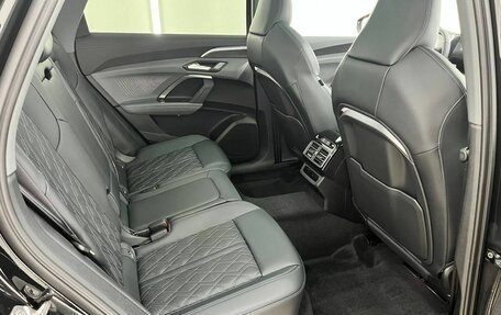 Audi Q5, 2025 год, 6 950 000 рублей, 15 фотография