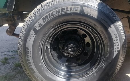 Nissan Patrol, 1985 год, 380 000 рублей, 7 фотография