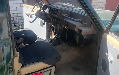 Nissan Patrol, 1985 год, 380 000 рублей, 10 фотография