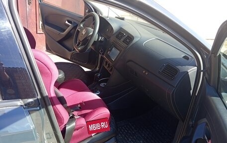 Volkswagen Polo VI (EU Market), 2016 год, 917 000 рублей, 6 фотография