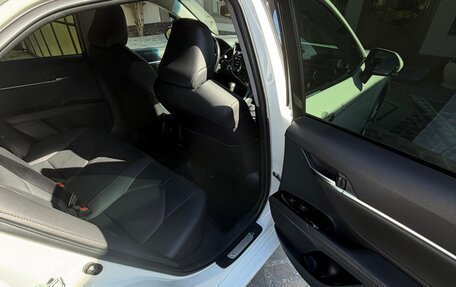 Toyota Camry, 2021 год, 3 500 000 рублей, 5 фотография