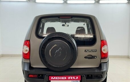 Chevrolet Niva I рестайлинг, 2013 год, 580 000 рублей, 3 фотография