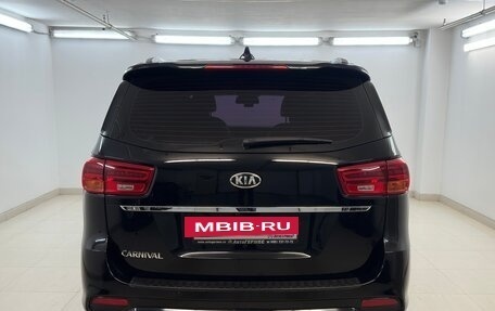 KIA Carnival III, 2020 год, 3 290 000 рублей, 3 фотография