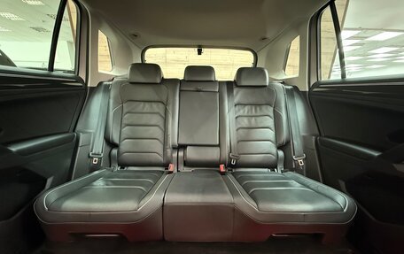 Volkswagen Tiguan II, 2019 год, 2 150 000 рублей, 18 фотография