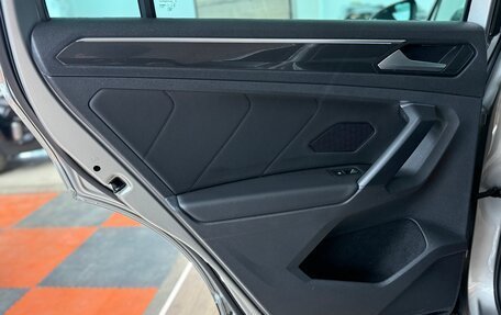 Volkswagen Tiguan II, 2019 год, 2 150 000 рублей, 33 фотография