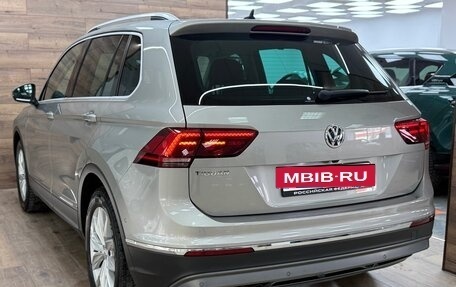 Volkswagen Tiguan II, 2019 год, 2 150 000 рублей, 24 фотография