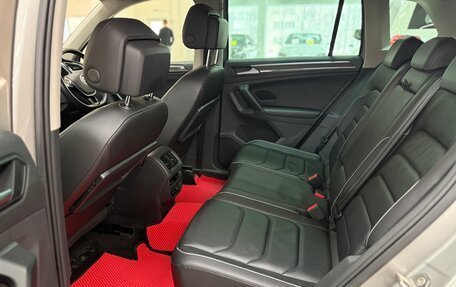 Volkswagen Tiguan II, 2019 год, 2 150 000 рублей, 39 фотография