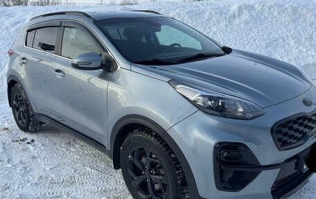 KIA Sportage IV рестайлинг, 2021 год, 2 850 000 рублей, 2 фотография