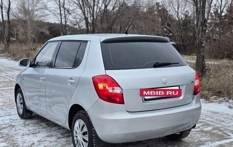 Skoda Fabia II, 2009 год, 410 000 рублей, 3 фотография