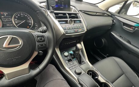 Lexus NX I, 2015 год, 2 299 000 рублей, 12 фотография