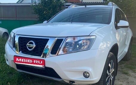 Nissan Terrano III, 2017 год, 1 370 000 рублей, 11 фотография