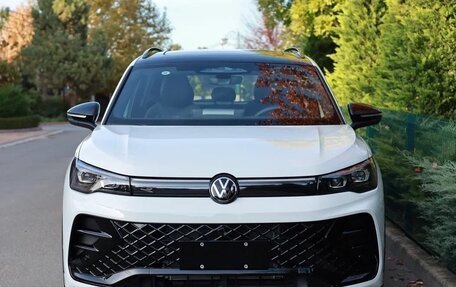 Volkswagen Tiguan, 2025 год, 4 670 000 рублей, 4 фотография