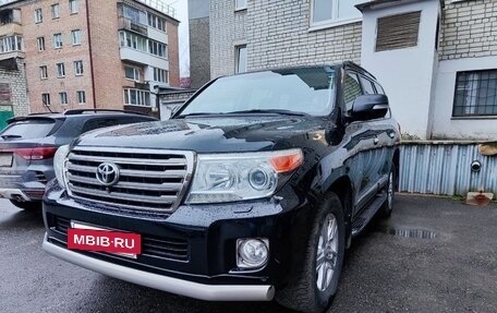 Toyota Land Cruiser 200, 2012 год, 2 фотография
