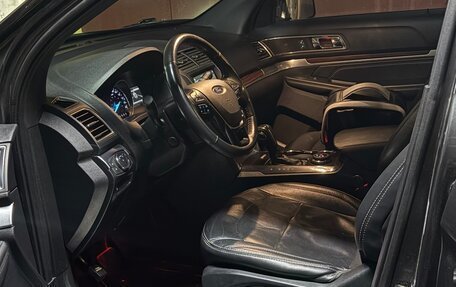 Ford Explorer VI, 2019 год, 3 350 000 рублей, 4 фотография