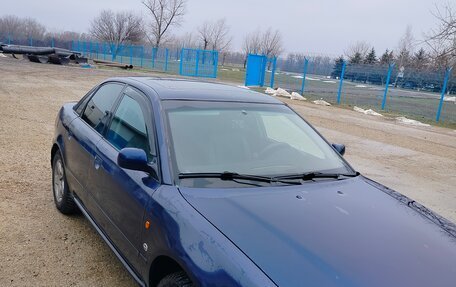 Audi A4, 1995 год, 370 000 рублей, 3 фотография