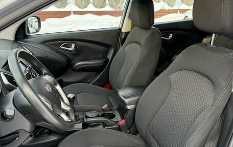 Hyundai ix35 I рестайлинг, 2011 год, 1 100 000 рублей, 4 фотография