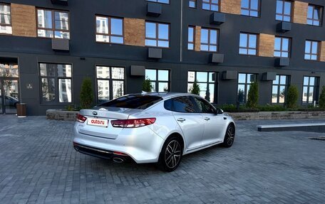 KIA Optima IV, 2018 год, 1 400 000 рублей, 7 фотография