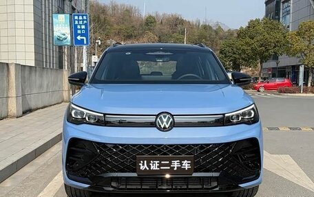 Volkswagen Tiguan II, 2025 год, 4 490 000 рублей, 2 фотография