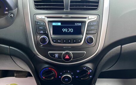 Hyundai Solaris II рестайлинг, 2016 год, 1 100 000 рублей, 18 фотография