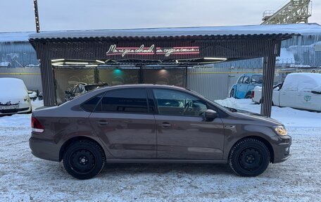 Volkswagen Polo VI (EU Market), 2018 год, 1 250 000 рублей, 4 фотография