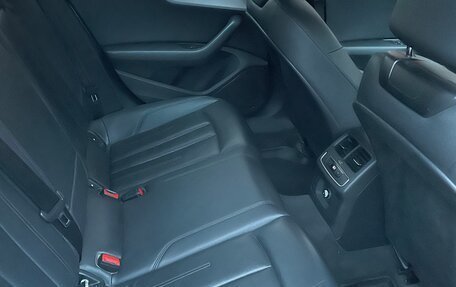 Audi A4, 2018 год, 1 750 000 рублей, 11 фотография