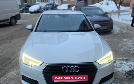 Audi A4, 2018 год, 1 750 000 рублей, 4 фотография