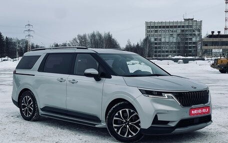 KIA Carnival, 2020 год, 3 650 000 рублей, 1 фотография