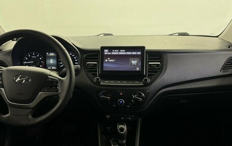 Hyundai Solaris II рестайлинг, 2020 год, 1 810 000 рублей, 5 фотография
