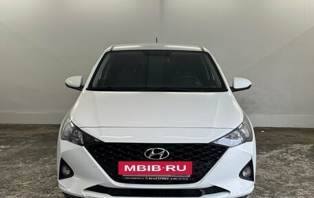 Hyundai Solaris II рестайлинг, 2020 год, 1 810 000 рублей, 2 фотография