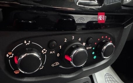 Renault Duster I рестайлинг, 2017 год, 1 550 000 рублей, 21 фотография