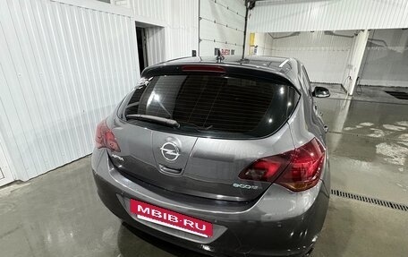 Opel Astra J, 2010 год, 800 000 рублей, 5 фотография