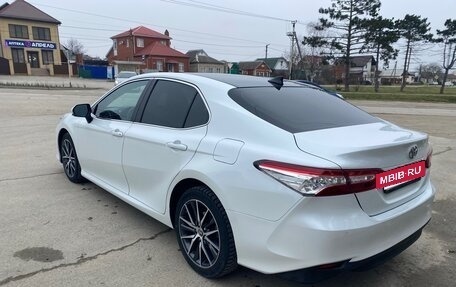 Toyota Camry, 2021 год, 3 250 000 рублей, 7 фотография