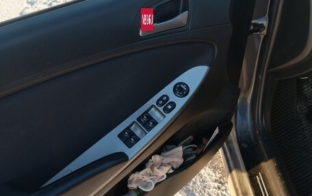 Hyundai Solaris II рестайлинг, 2015 год, 890 000 рублей, 4 фотография