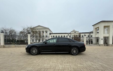 Audi A8, 2011 год, 1 780 000 рублей, 7 фотография