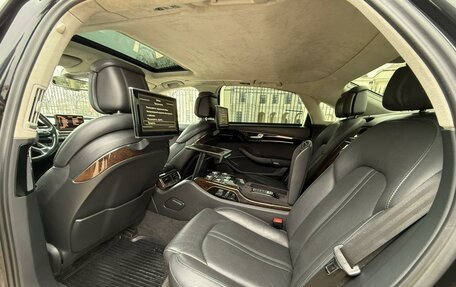 Audi A8, 2011 год, 1 780 000 рублей, 13 фотография