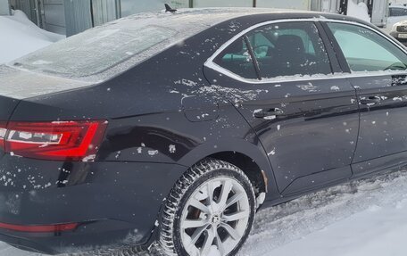 Skoda Superb III рестайлинг, 2015 год, 1 269 000 рублей, 5 фотография