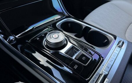 KIA Carnival, 2021 год, 3 650 000 рублей, 20 фотография