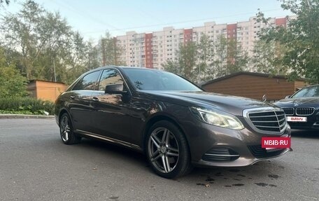 Mercedes-Benz E-Класс, 2013 год, 2 100 000 рублей, 2 фотография