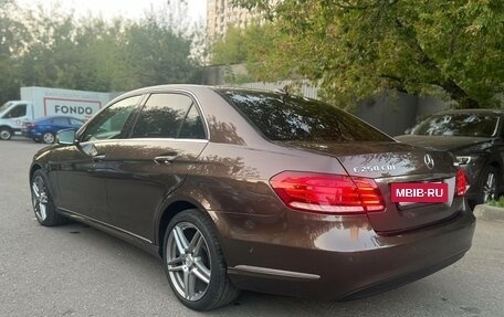 Mercedes-Benz E-Класс, 2013 год, 2 100 000 рублей, 5 фотография